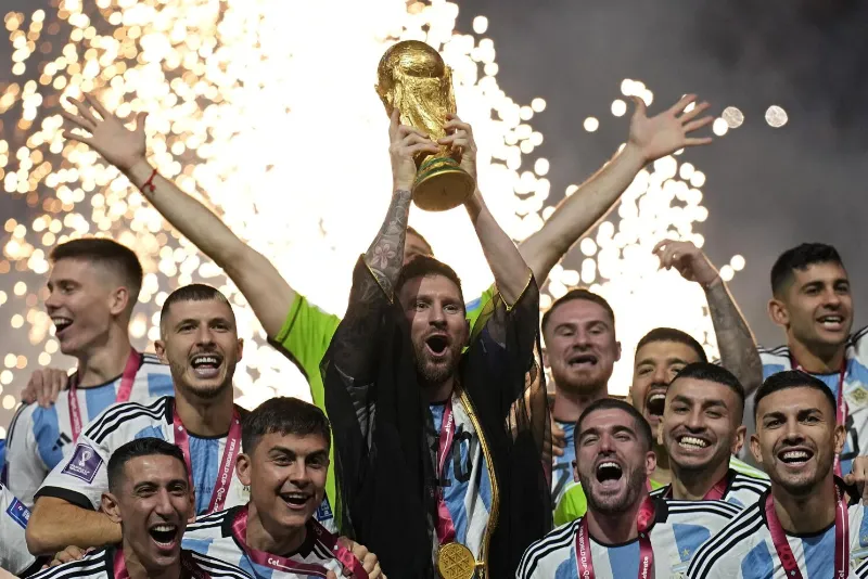 Đỉnh điểm sự nghiệp của messi là cúp vô địch World Cup 2022
